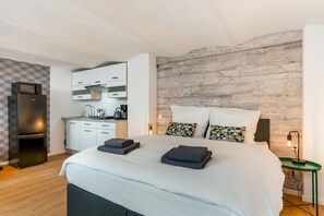 1 Schlafzimmer, Bügeleisen/Bügelbrett, Reisekinderbett, kostenloses WLAN