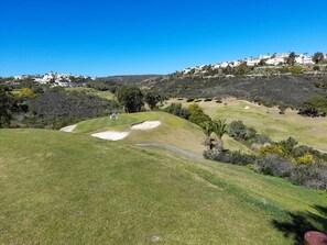 Golf - New villa with pool in Salema Ideal location lovely sea and countryside views. (Salema)