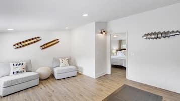 4 Schlafzimmer, Bügeleisen/Bügelbrett, kostenloses WLAN, Bettwäsche