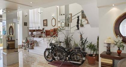 Preveza City Comfort Hotel located in the very heart of Preveza