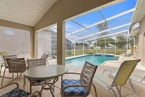 Outdoor pool, a heated pool - Spectacular Disney 5-bedroom Villa!  Amazing Heated Pool and Spa! BBQ! (Davenport)