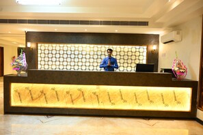 Reception - Neel Clarks Inn Express Agra (Agra)