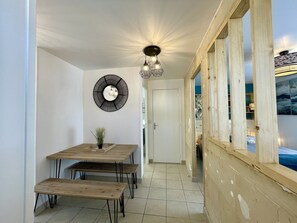 تناول الطعام