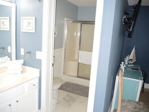 Studio | Salle de bain | Serviettes fournies