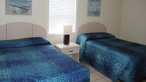 Room - Brunswick Plantation Resort and Golf Villa 2705L in the Heart of NC Seafood Country by RedAwning (Calabash)