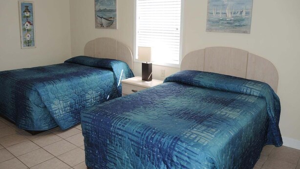 Room - Brunswick Plantation Resort and Golf Villa 2705L in the Heart of NC Seafood Country by RedAwning (Calabash)