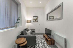 Téléviseur, bureau