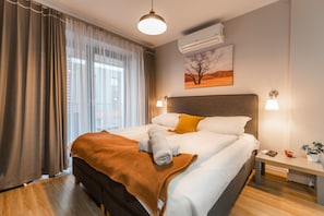 Business Studio (85A) | Individually furnished, iron/ironing board, free WiFi - City Lights Kazimierz (Kraków)