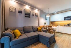 Departamento clásico (19/85B) | Muebles diferentes, tabla de planchar con plancha y wifi gratis 