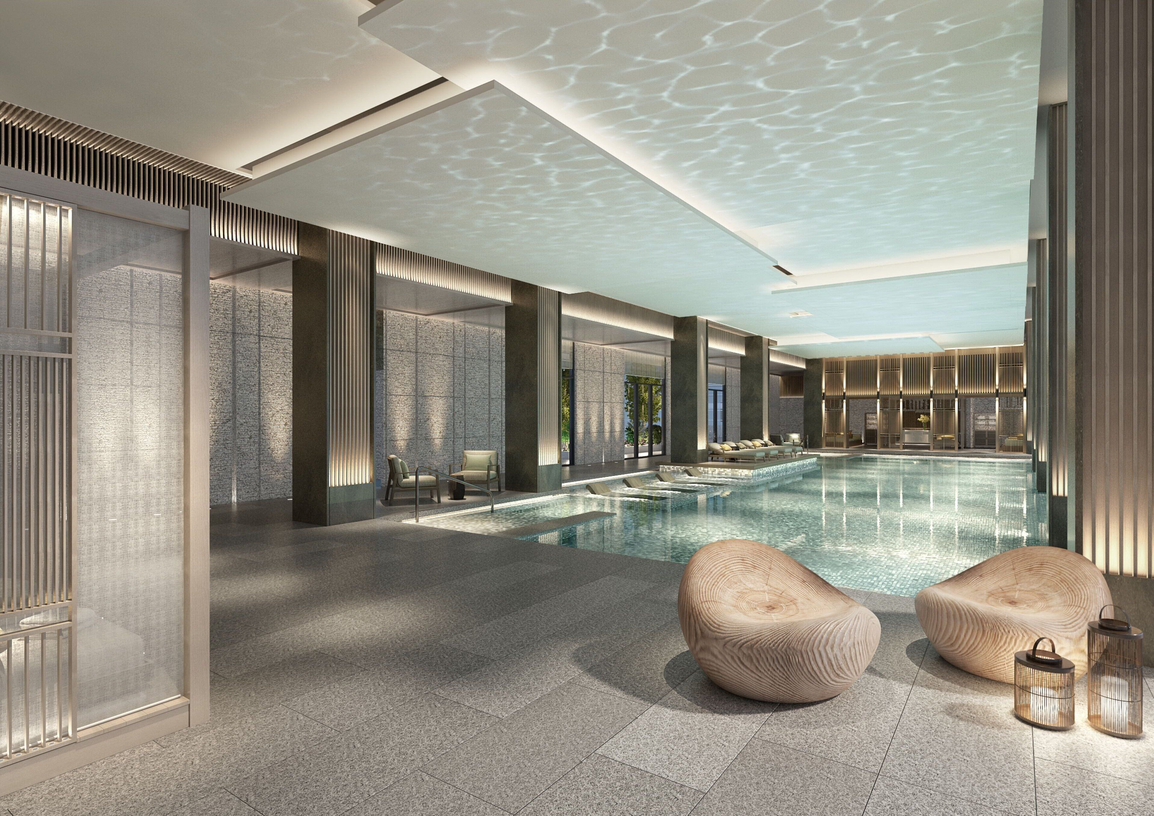 สระว่ายน้ำในร่ม เปิด 6:00 น. ถึง 23:00 น., เก้าอี้อาบแดดริมสระ