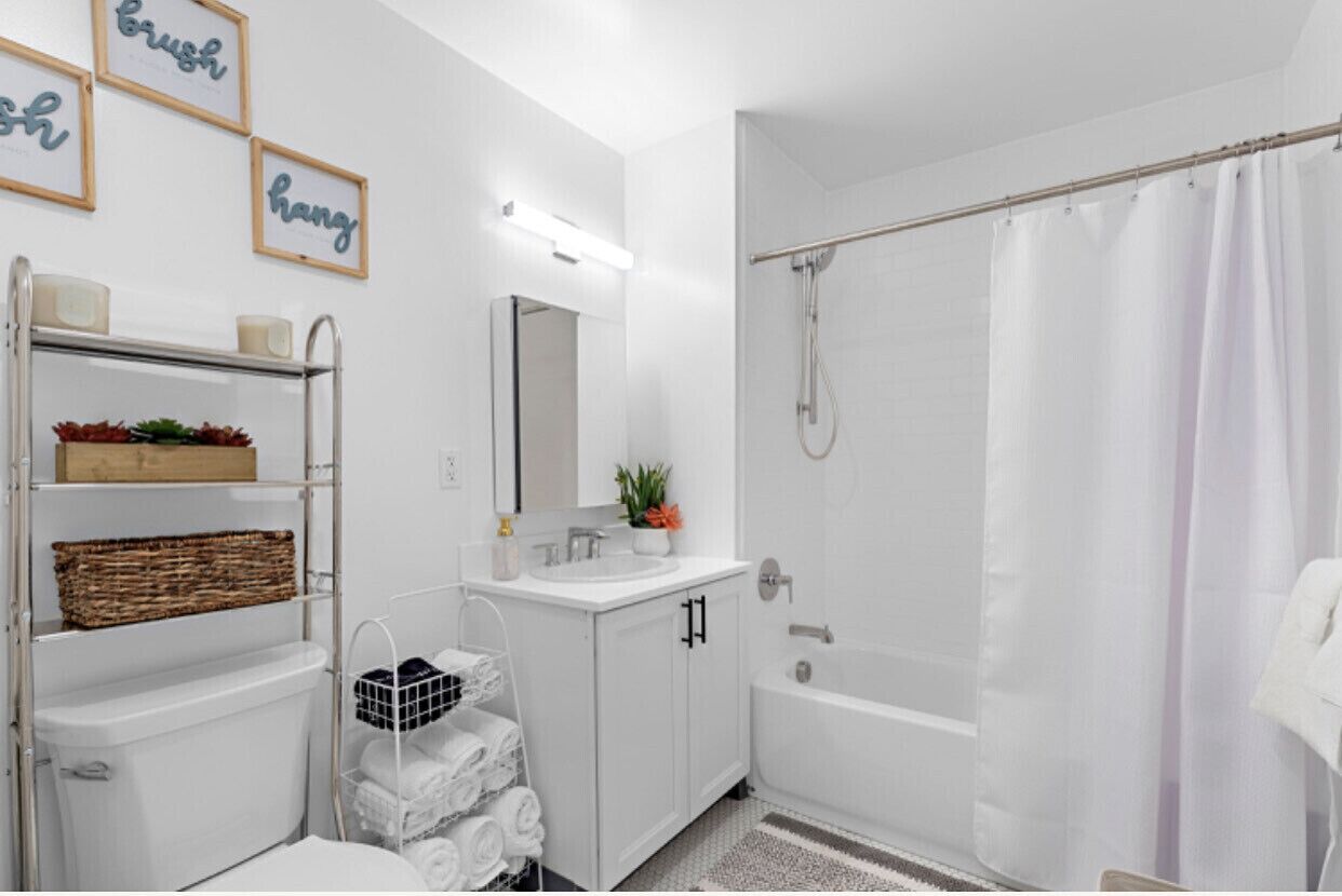 ⭐️Spacious LOFT W/King BD + Free Parking Near EWR✈️ NYC🗽❤️ & 🇺🇸 DREAM Mall ⭐️