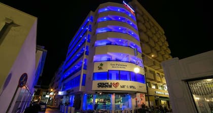 Les Palmiers Boutique Beach Hotel and Luxury Apartments in Larnaca
