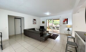 Televisión y estéreo 