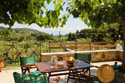 Tranquiliti in the middle of Skopelos island