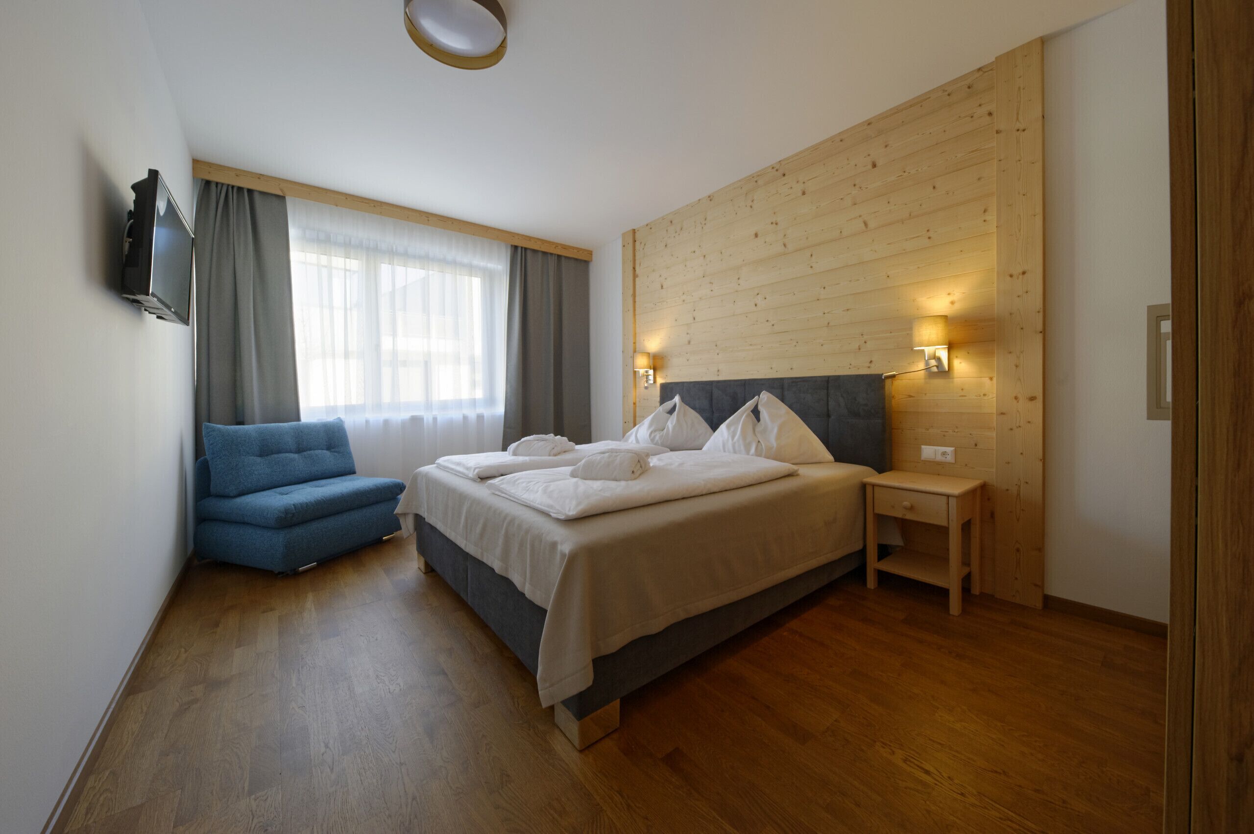3 bedrooms, free WiFi, bed sheets