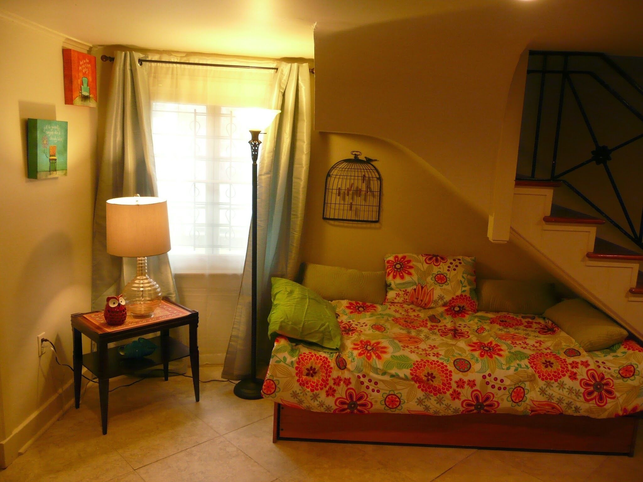 Great for large group in traditional New Orleans neighborhood!