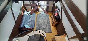 Interior - Table Rock Lake Cabin @ Black Oak Resort (Lampe)