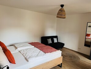 1 makuuhuone, työpöytä, vauvan matkasänky, ilmainen Wi-Fi