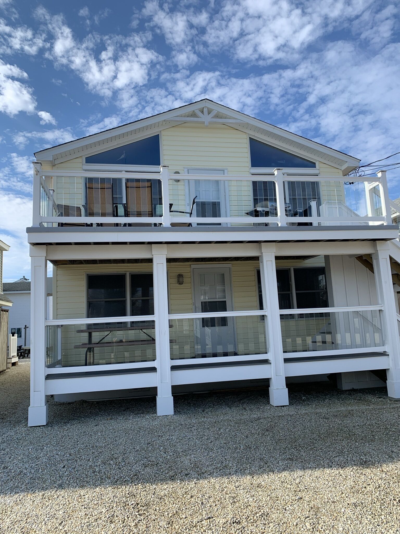 Beach Haven - 7th from Sand 
