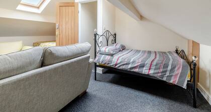 Greystones Nawab Annex B