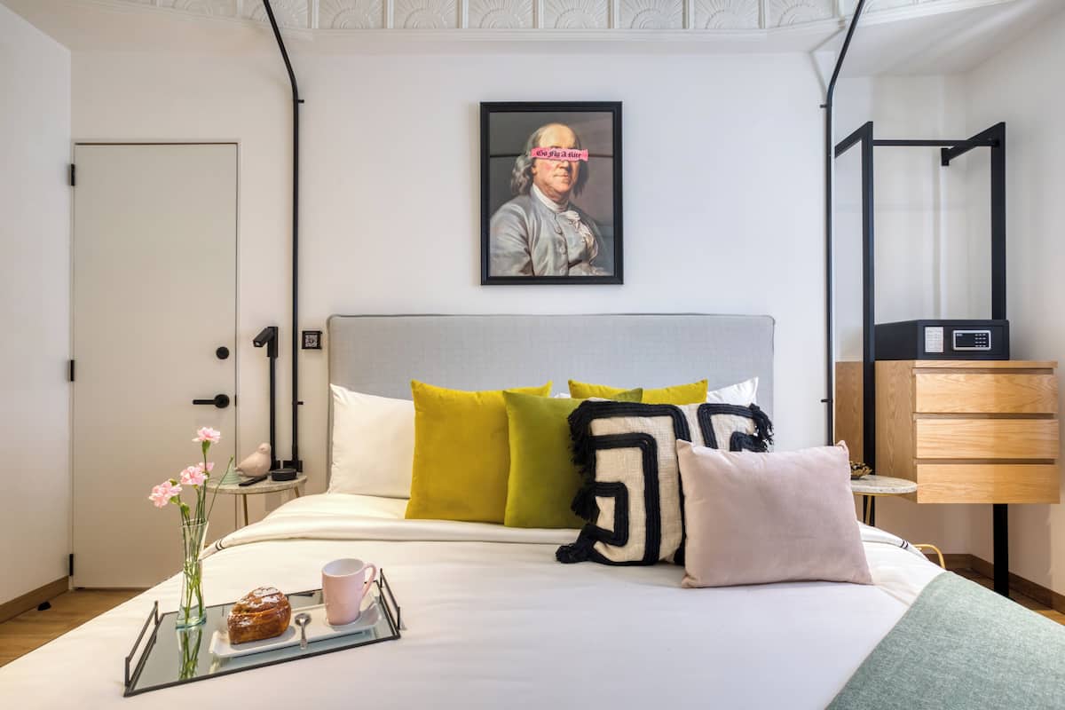 Bettwäsche aus ägyptischer Baumwolle, hochwertige Bettwaren, Minibar