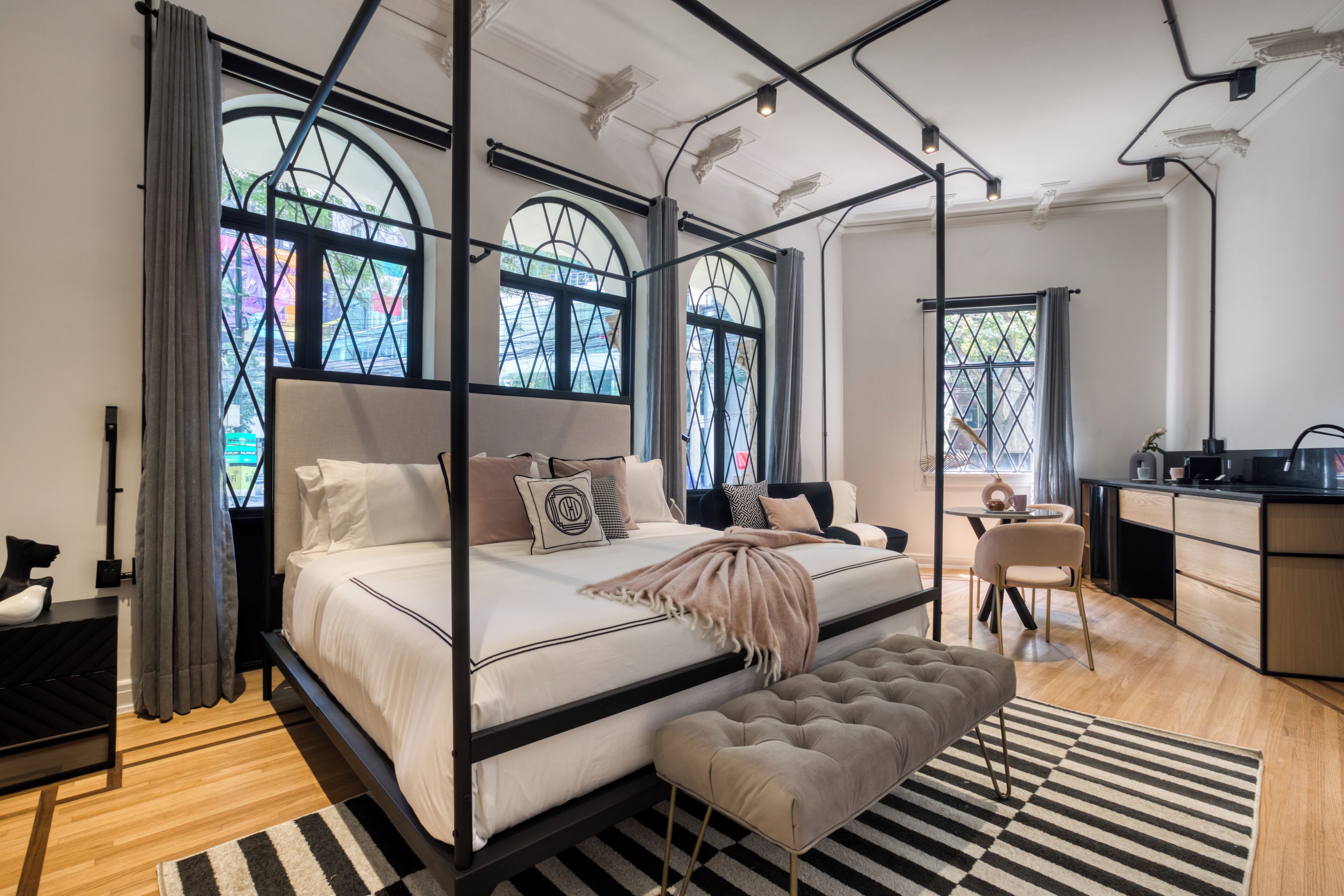 UTOPIC Campos Elíseos by ULIV