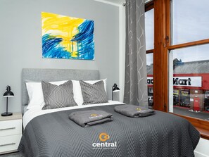 1 bedroom, iron/ironing board, free WiFi