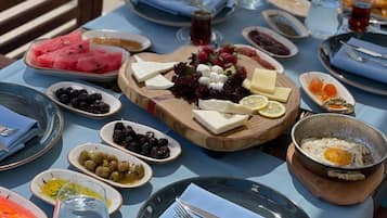 包含每日欧式早餐