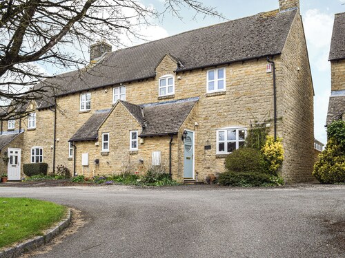 3 bedroom accommodation in Little Rissington, near Bourton on the Water