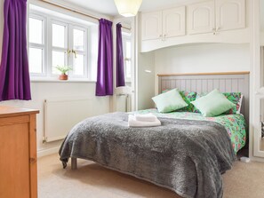 3 bedrooms, free WiFi, bed sheets