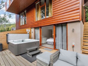 Terrace/patio - Waterside Lodge Five -UK38263 (Elland)