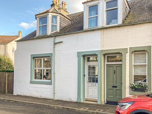 Exterior - 3 bedroom accommodation in St Monans, near Anstruther (St Monans, near Anstruther)