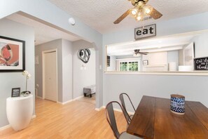 Interior - Austin Alternative Perfect for Large Families (Round Rock)