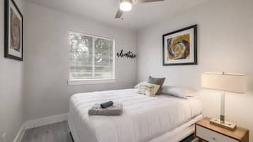 3 bedrooms, iron/ironing board, travel crib, WiFi