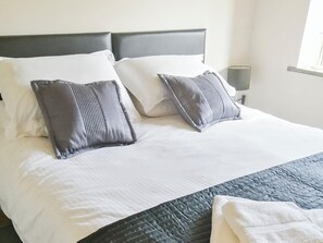 2 soveværelser, gratis Wi-Fi, sengetøj