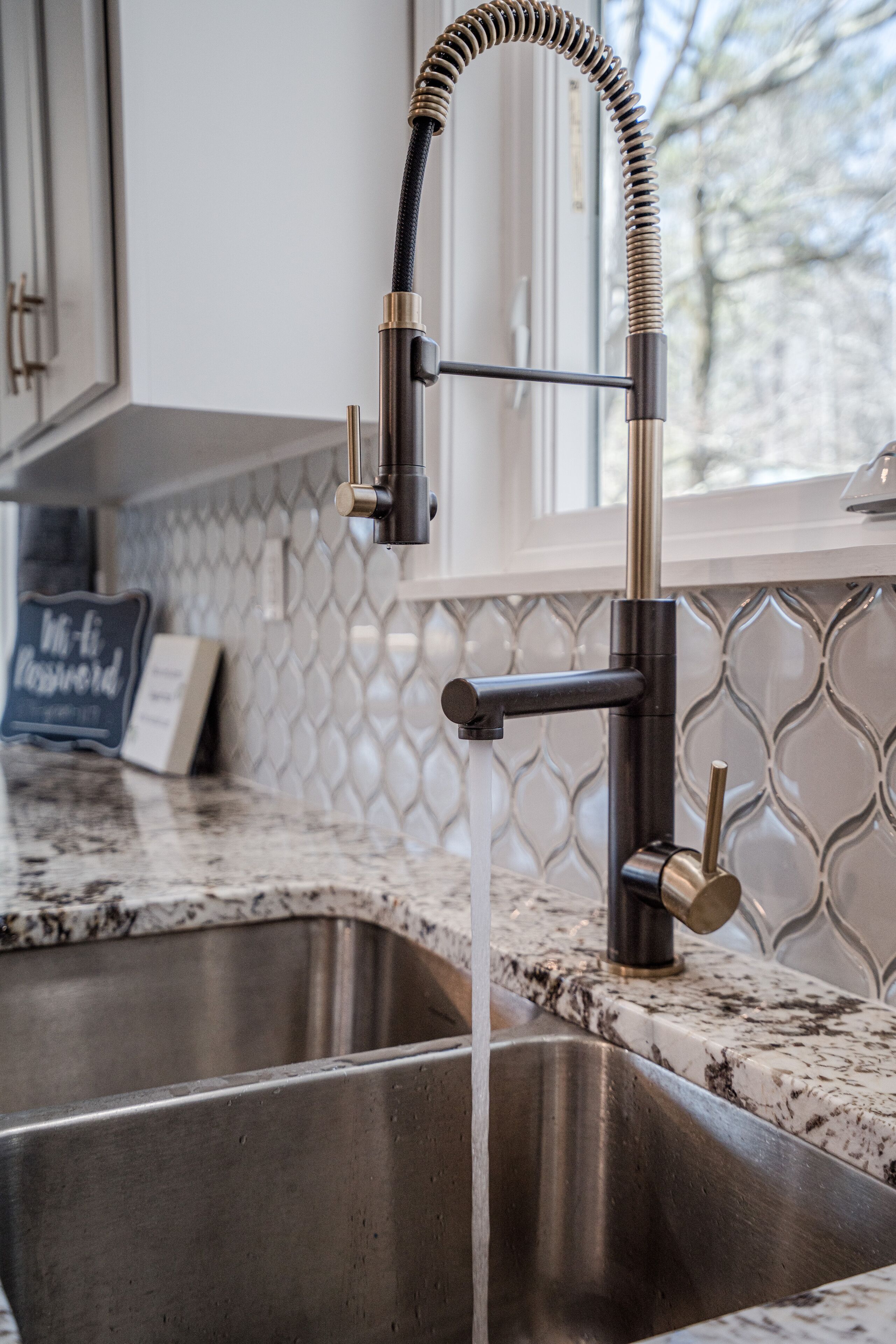 Lakeside Escape: The Papa Dog House