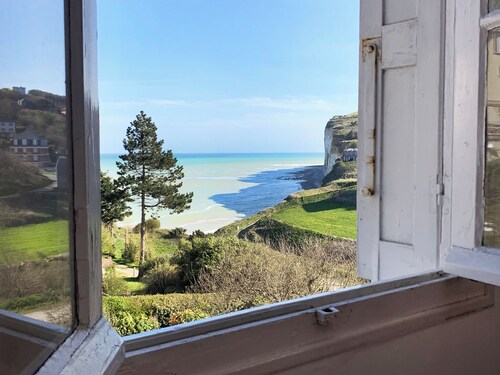 Seaside villa in Normandy, exceptional setting