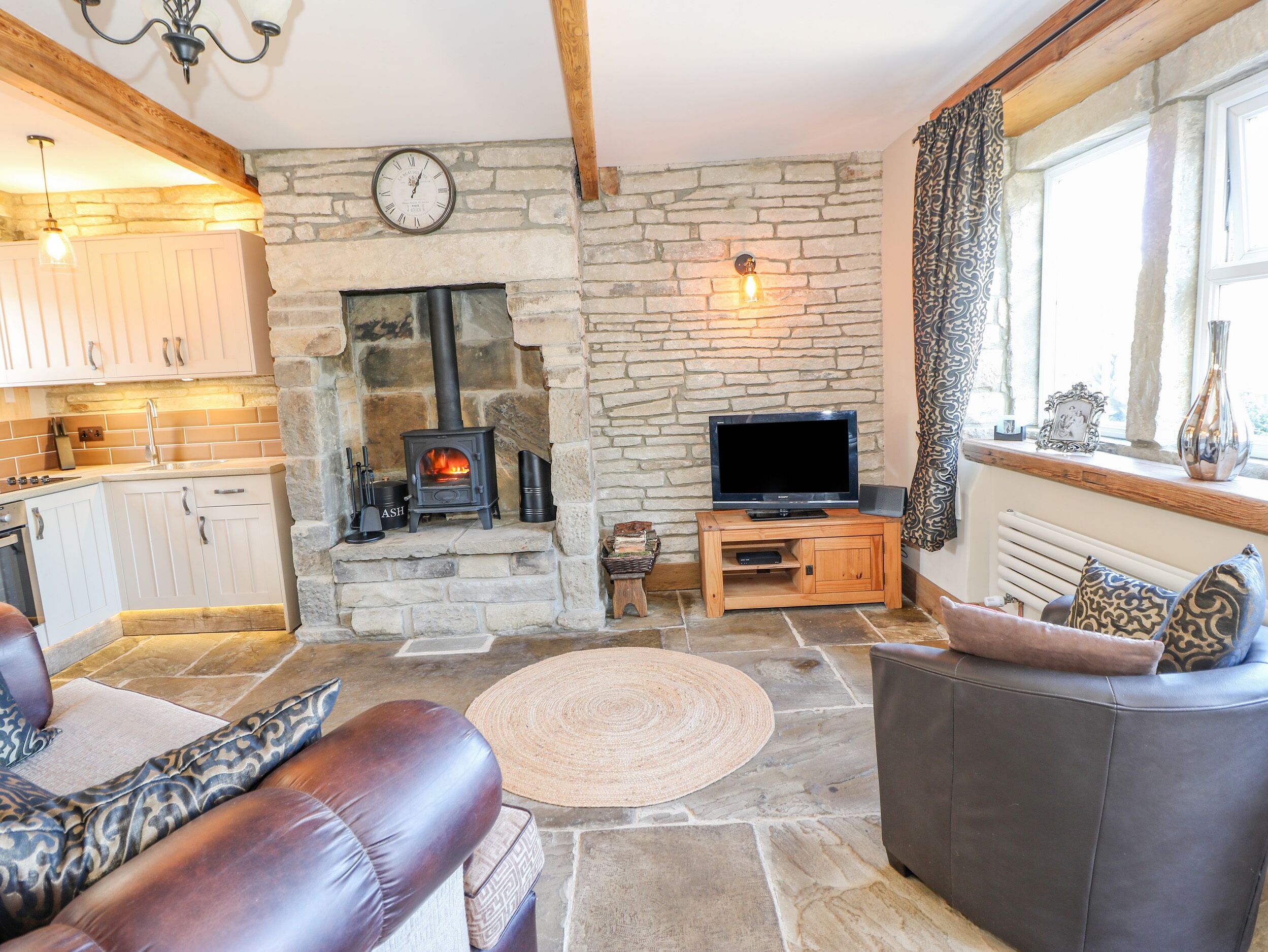 Cottage | Interior