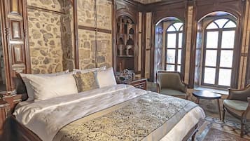 Deluxe Room | Free WiFi