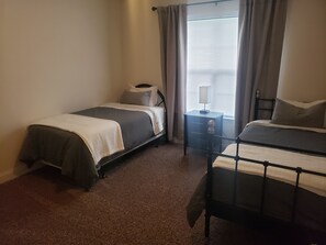 3 Schlafzimmer, Bügeleisen/Bügelbrett, kostenloses WLAN, Bettwäsche