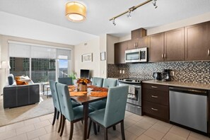 Apartment | 1 bedroom - Modern Calgary Apartments - Calgary 1320 1St SE 1503 P4 2Bd 2bath (Calgary)