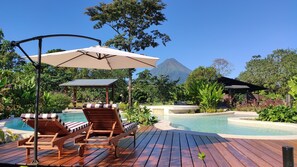 Outdoor pool - Arenal Glamping (La Fortuna)
