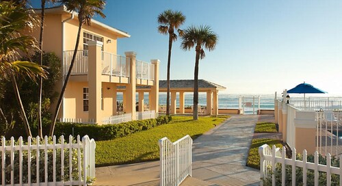 One Bedroom Condo, Gulfstream FL (2730200)