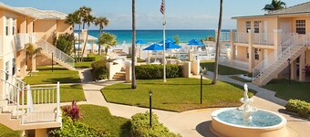 One Bedroom Condo, Gulfstream FL (2730200)