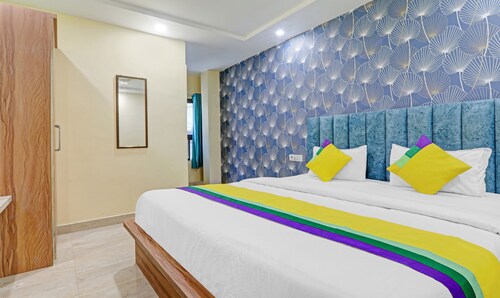 Itsy Hotels Royal Galaxy - 3 km from Sangam