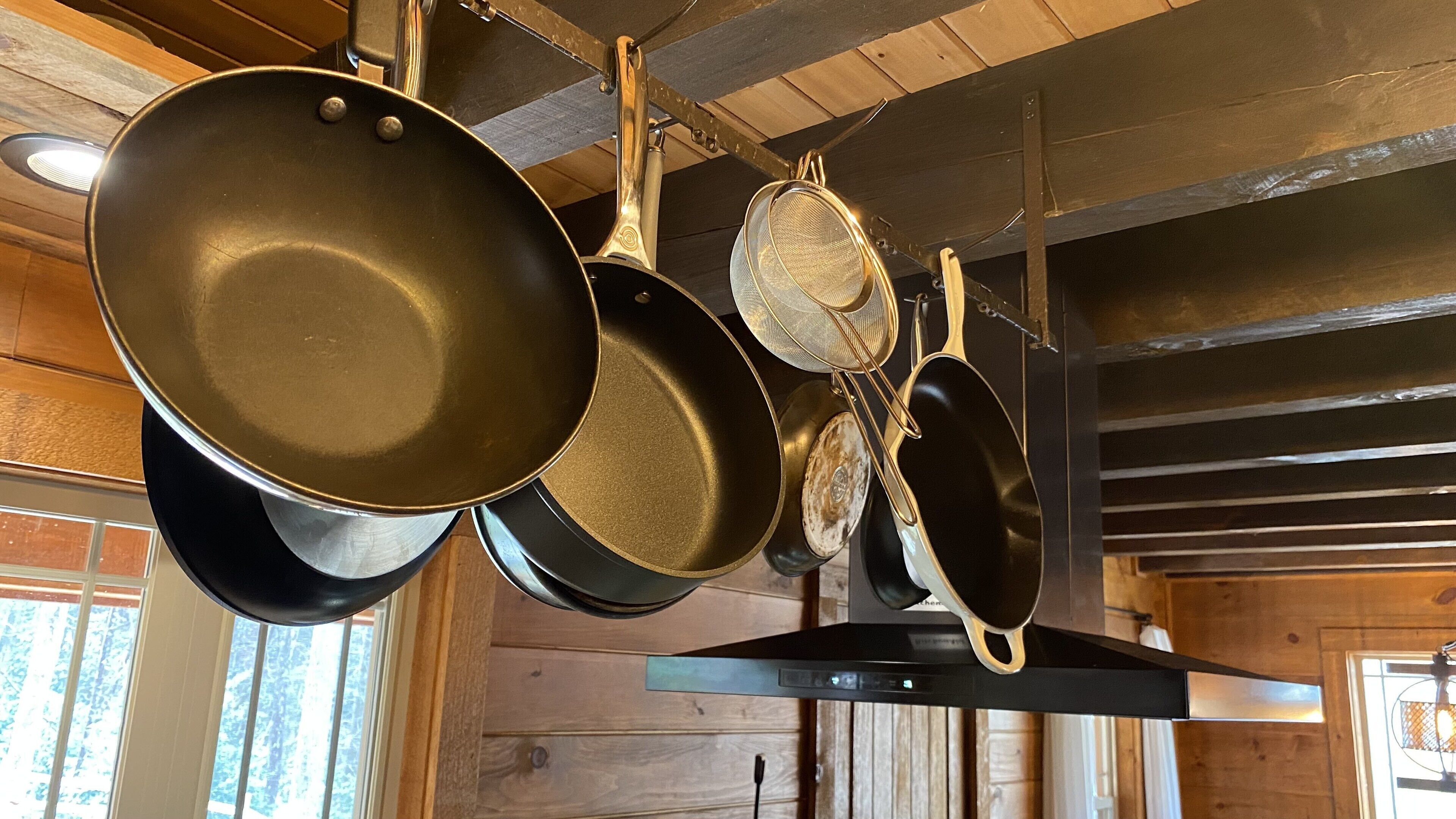 Rustic cabin for solace and nature with premium amenities