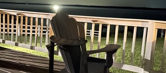 Amazing waterfront retreat on the potomac river