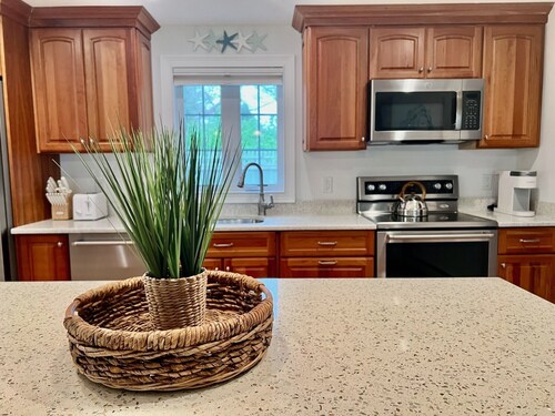 Charming House Close to Downtown-Pier-Beach