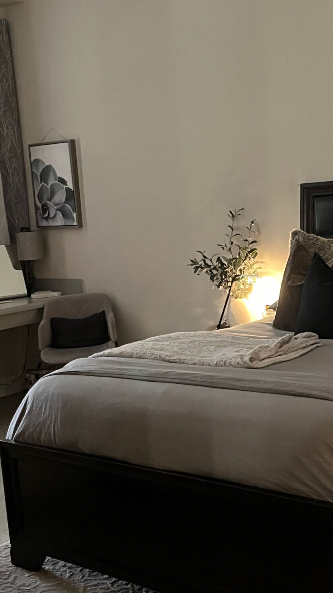 West Midtown Spacious studio apt