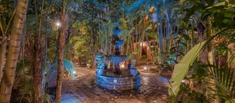 Hotel Plaza del Fuerte by Balderrama Hotel Collection 